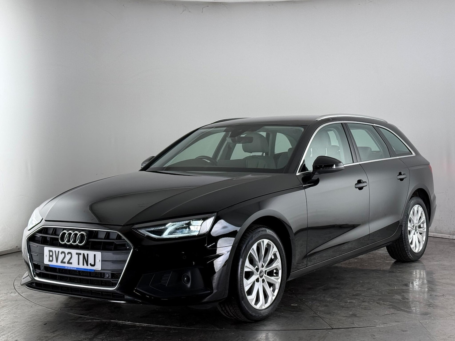 Used Audi A4 Avant 2022 for sale - 77246887: Photo 3
