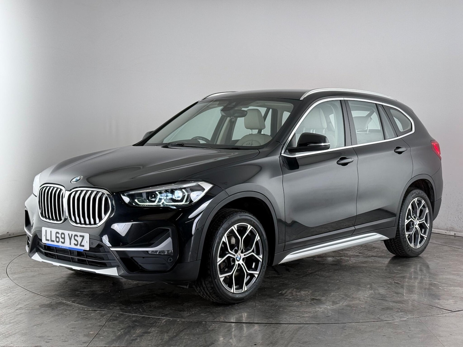 Used BMW X1 2019 for sale - 77260458: Photo 3