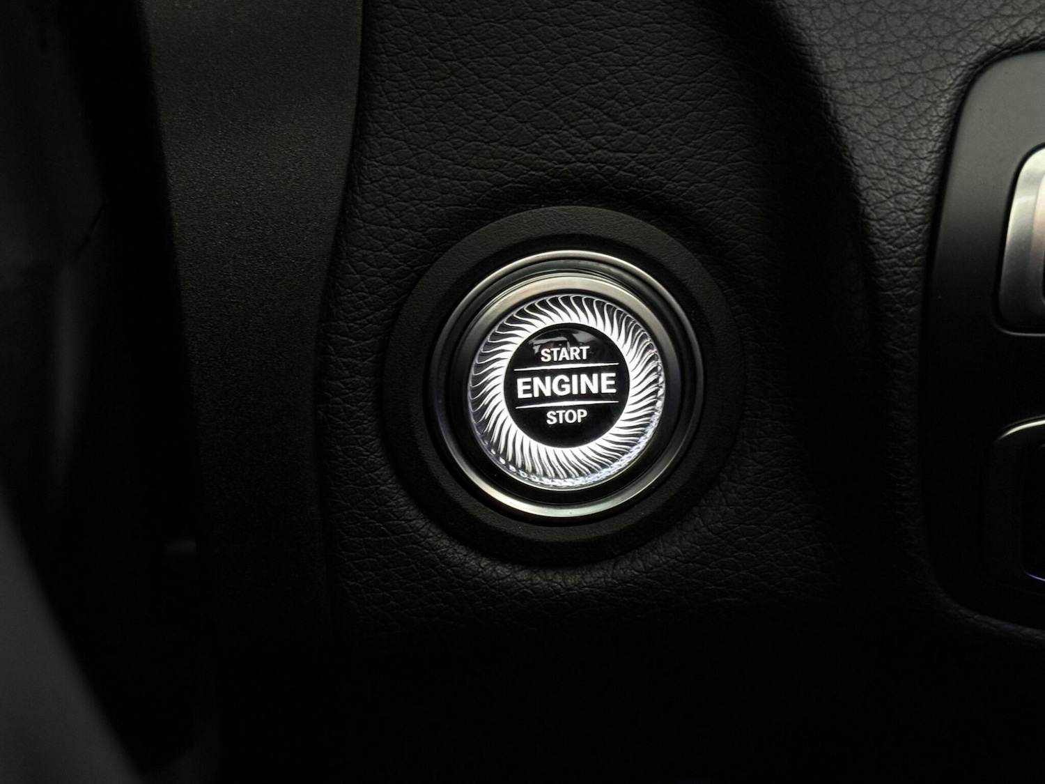 Used Mercedes-Benz C Class 2020 for sale - 77182424: Photo 20