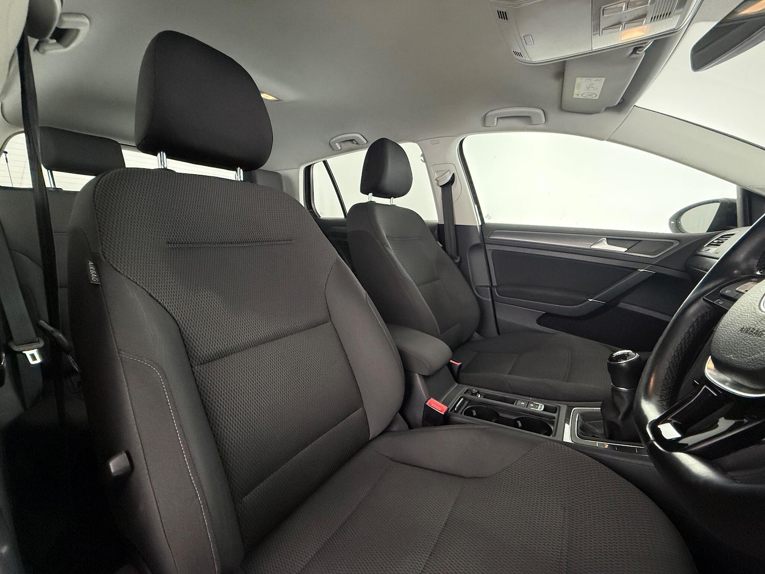 Used Volkswagen Golf 2019 for sale - 77260105: Photo 11