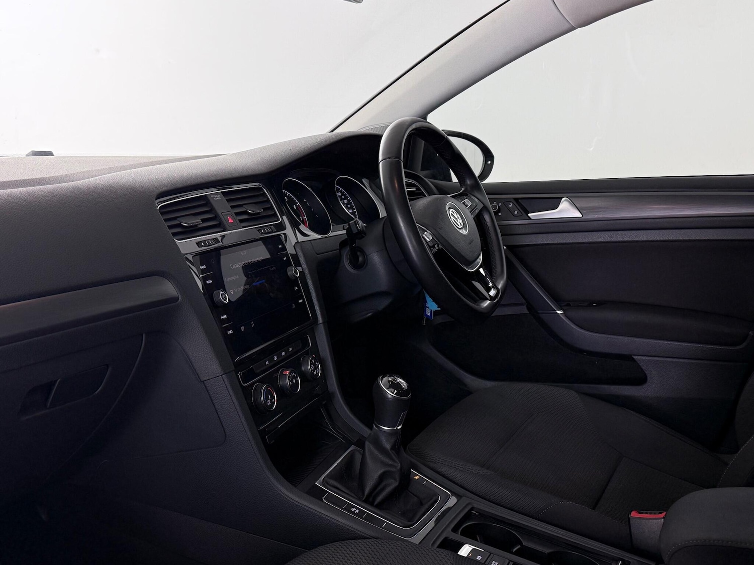 Used Volkswagen Golf 2019 for sale - 77260105: Photo 17