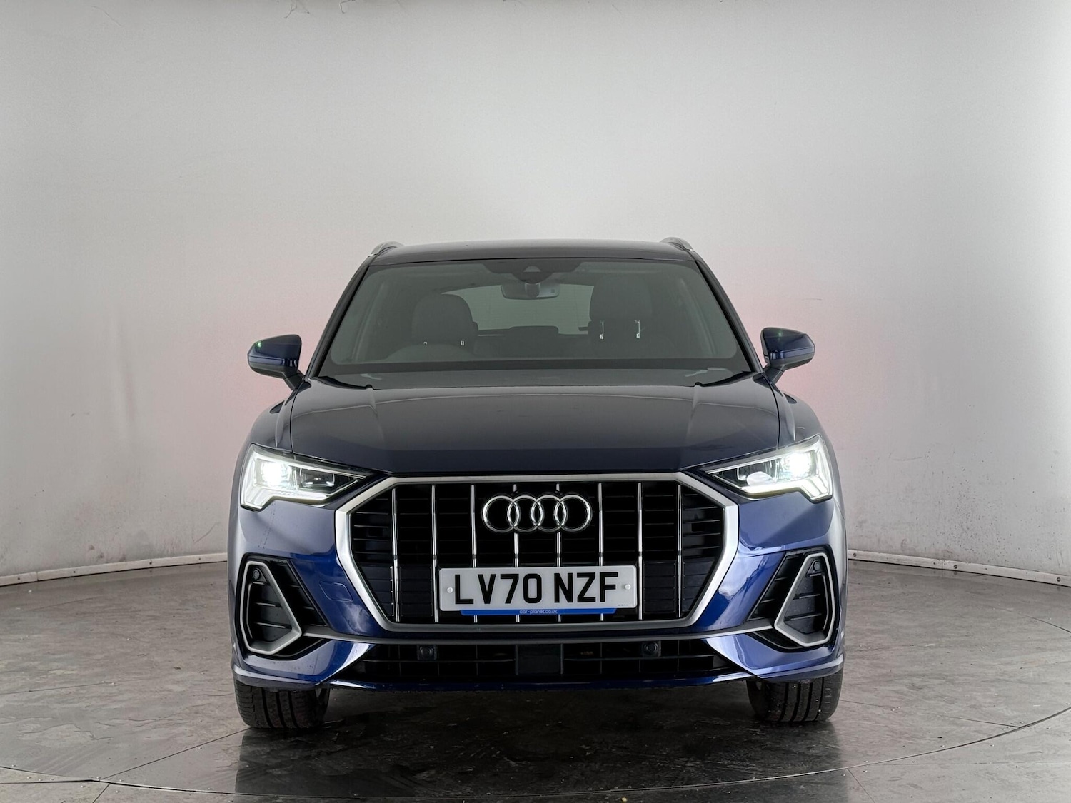 Used Audi Q3 2021 for sale - 77182426: Photo 2
