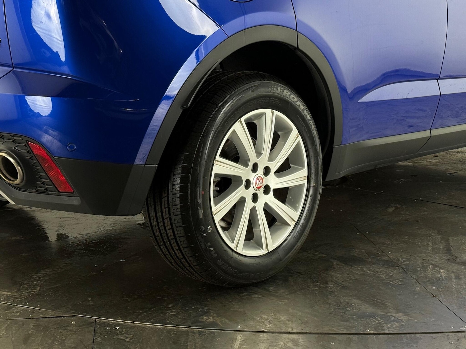 Used Jaguar E-Pace 2020 for sale - 76466752: Photo 12