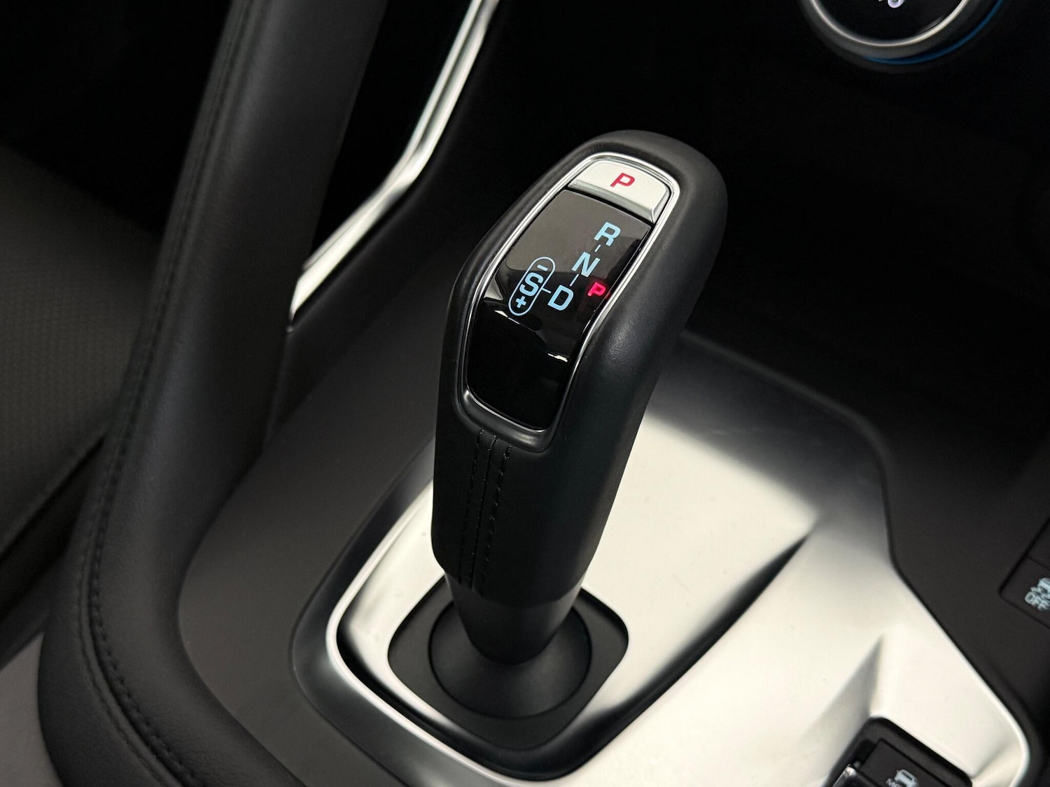 Used Jaguar E-Pace 2020 for sale - 76466752: Photo 43