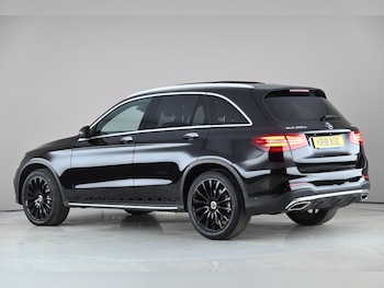 Used Mercedes-Benz GLC 2018 for sale - 77840104: Photo