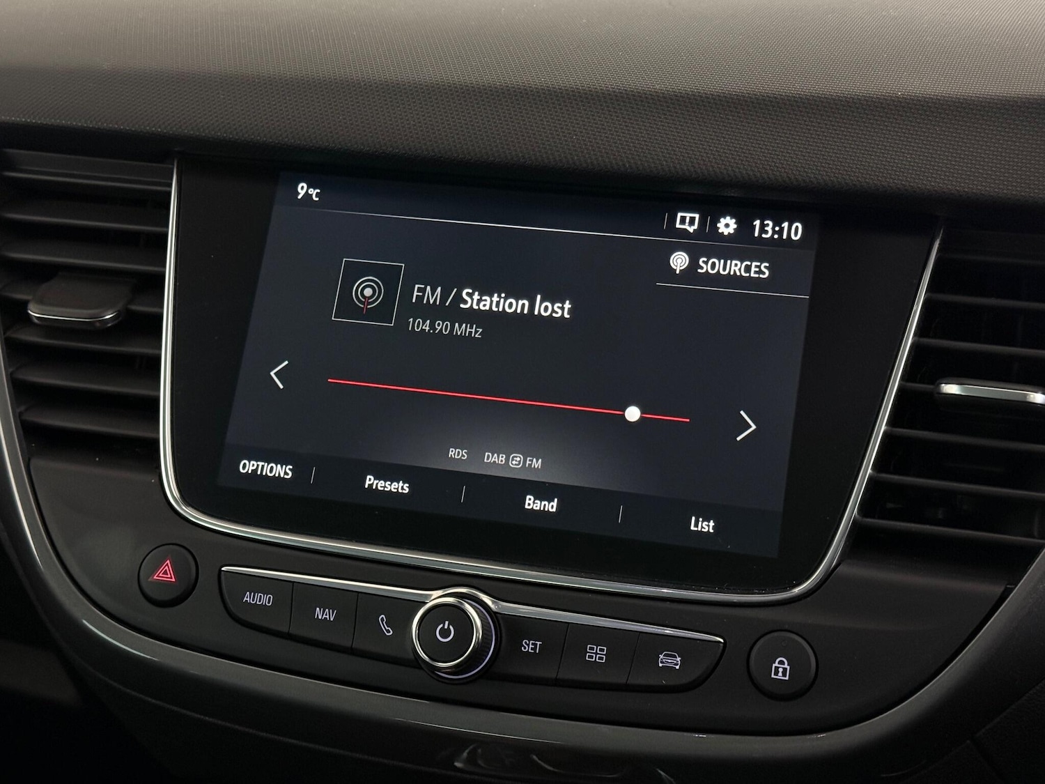 Used Vauxhall Crossland 2022 for sale - 77183154: Photo 24