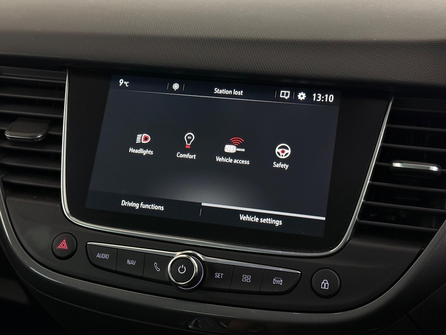 Used Vauxhall Crossland 2022 for sale - 77183154: Photo 31