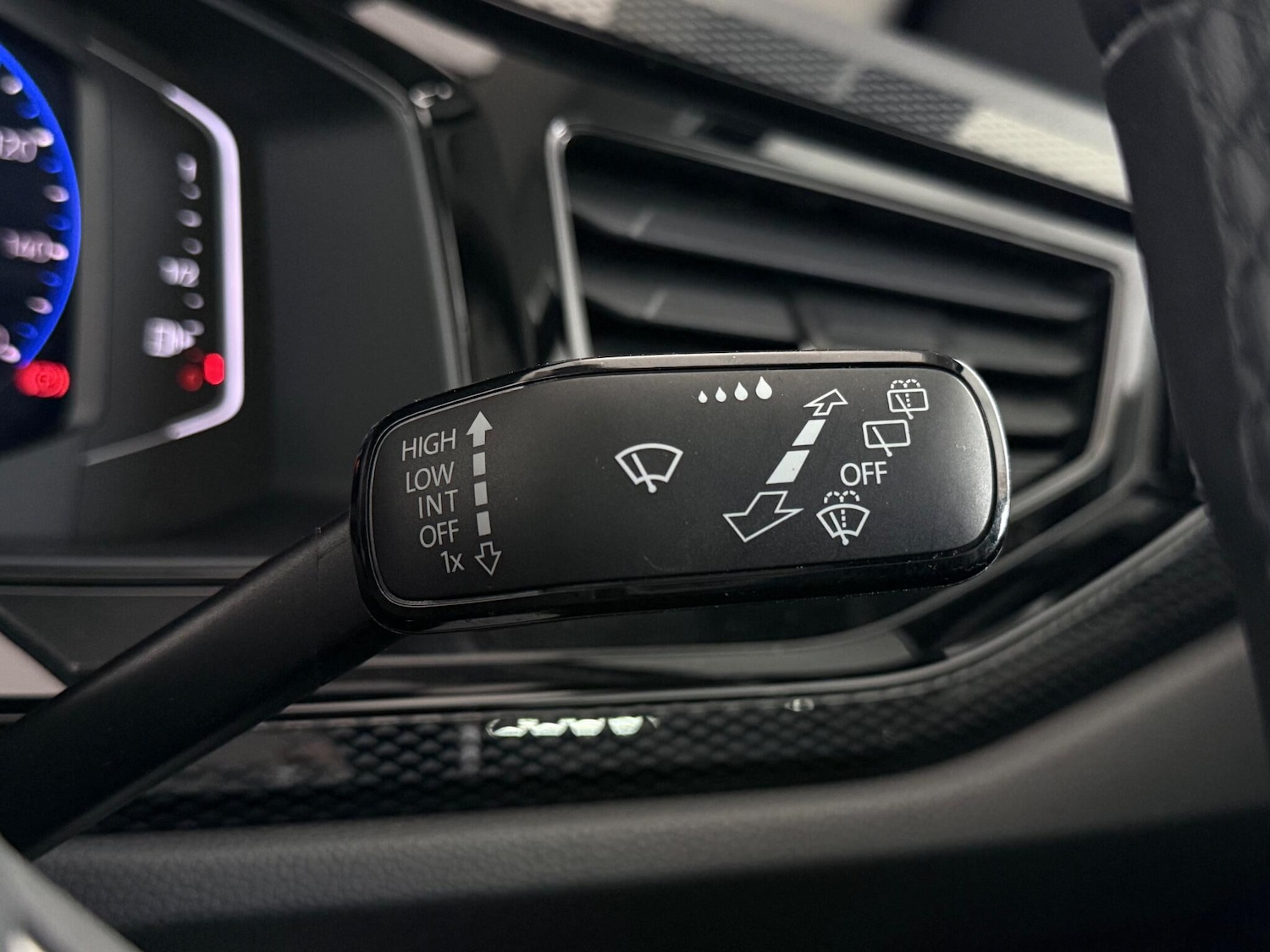 Used Volkswagen Polo 2022 for sale - 76467103: Photo 28