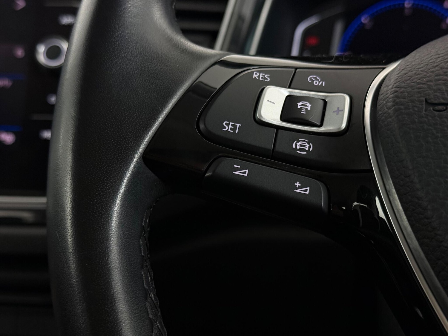 Used Volkswagen T-Roc 2019 for sale - 77246447: Photo 19