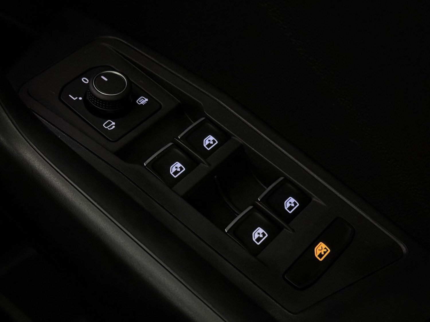 Used Volkswagen T-Roc 2019 for sale - 77246447: Photo 35