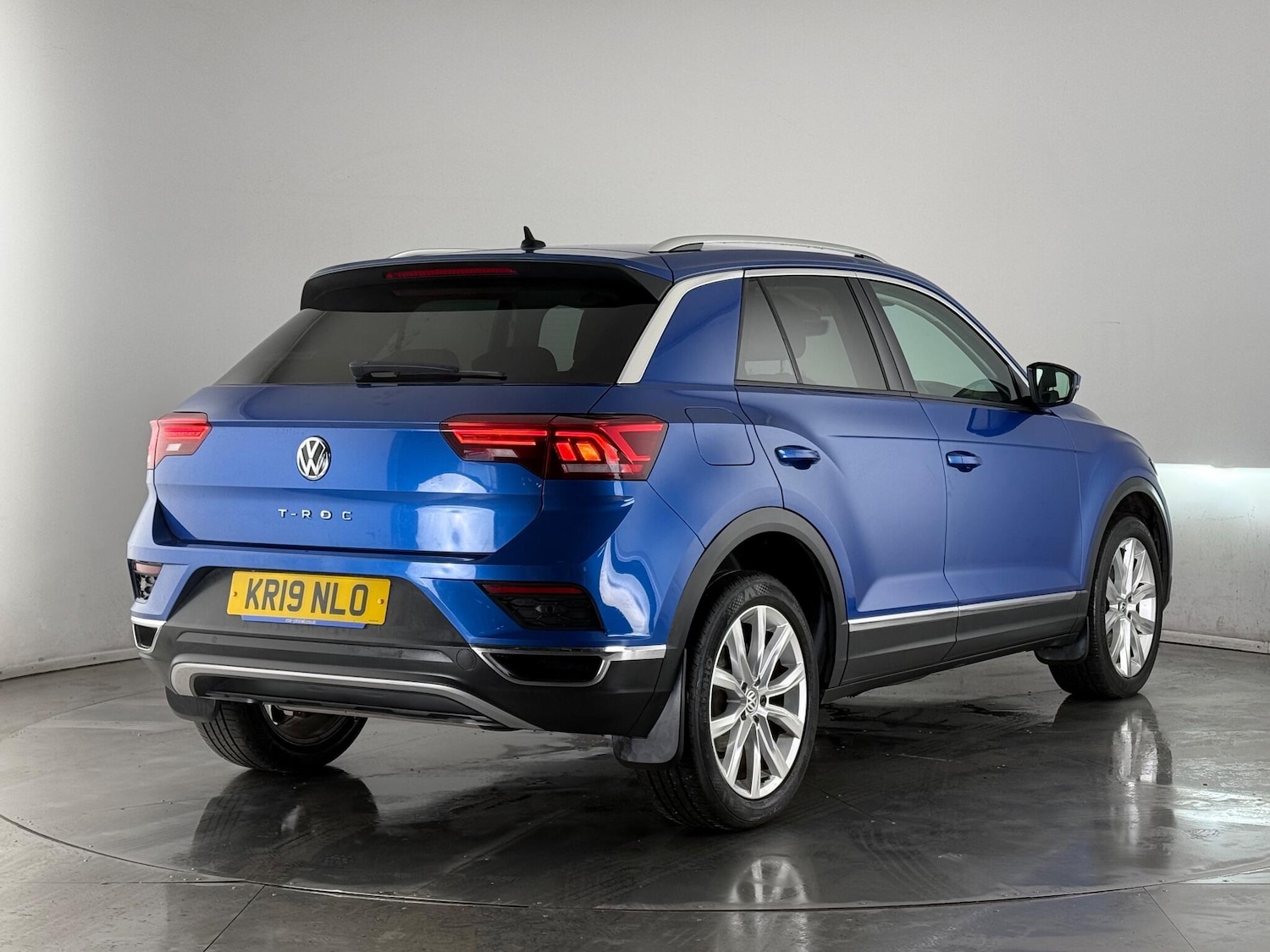 Used Volkswagen T-Roc 2019 for sale - 77246447: Photo 6