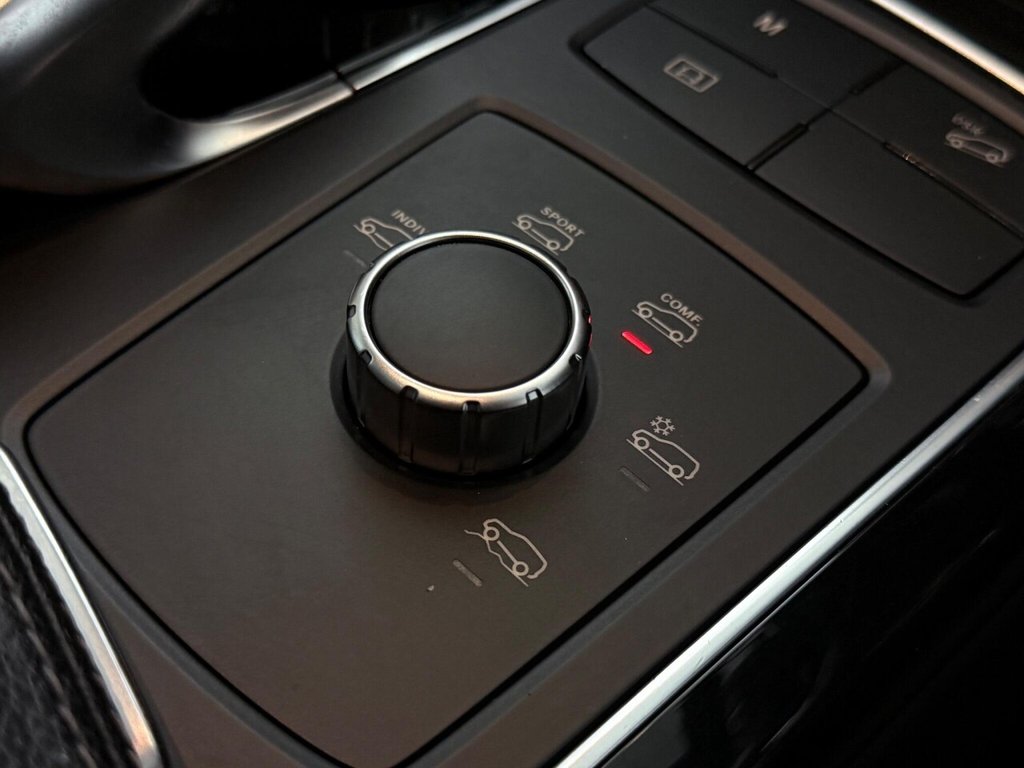 Used Mercedes-Benz GLE 2018 for sale - 76338637: Photo 46