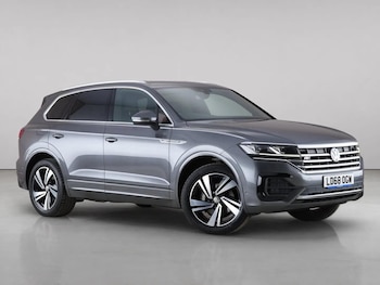 Used Volkswagen Touareg 2018 for sale - 79445601: Photo