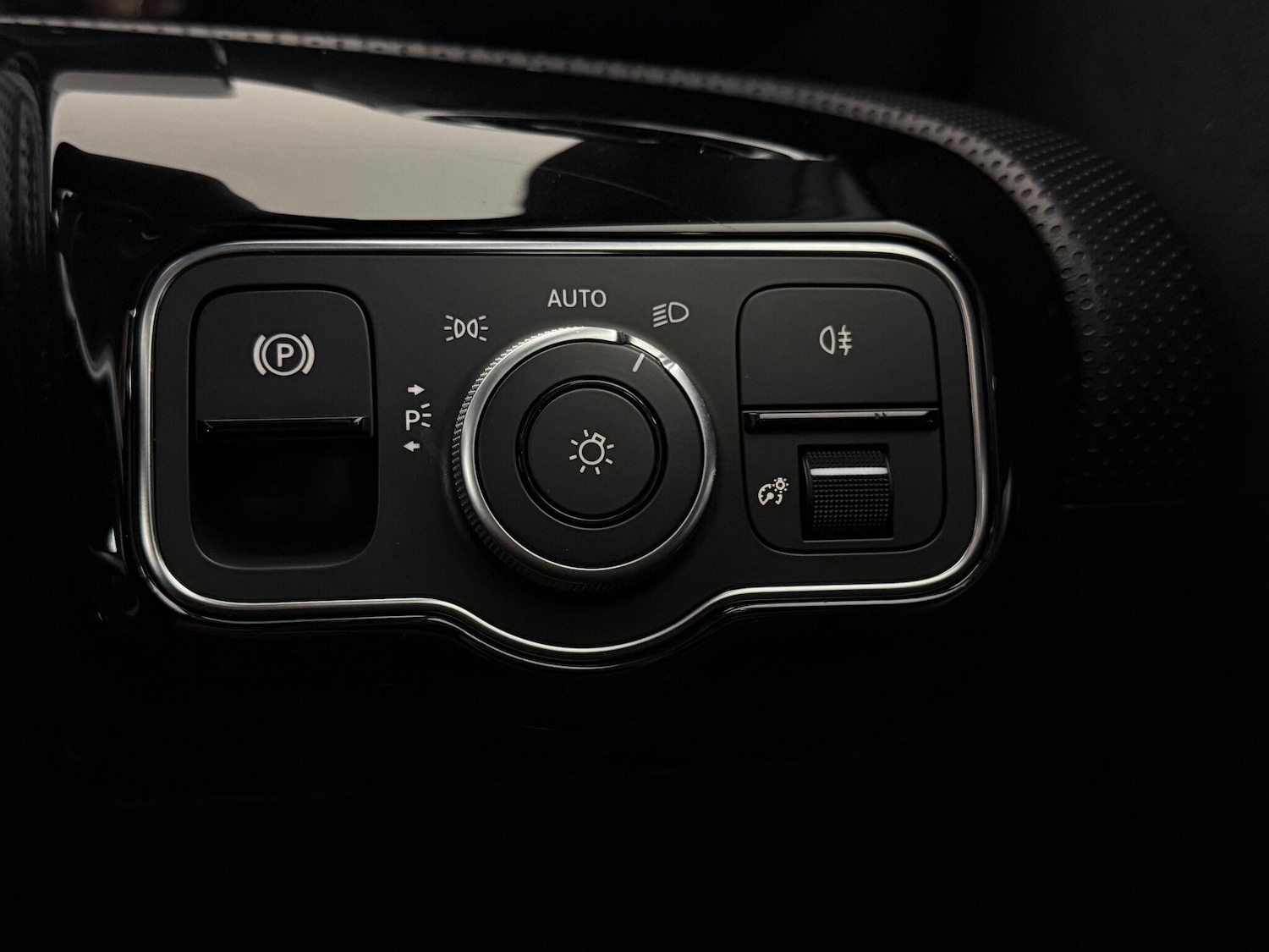 Used Mercedes-Benz A-Class 2018 for sale - 77182651: Photo 27