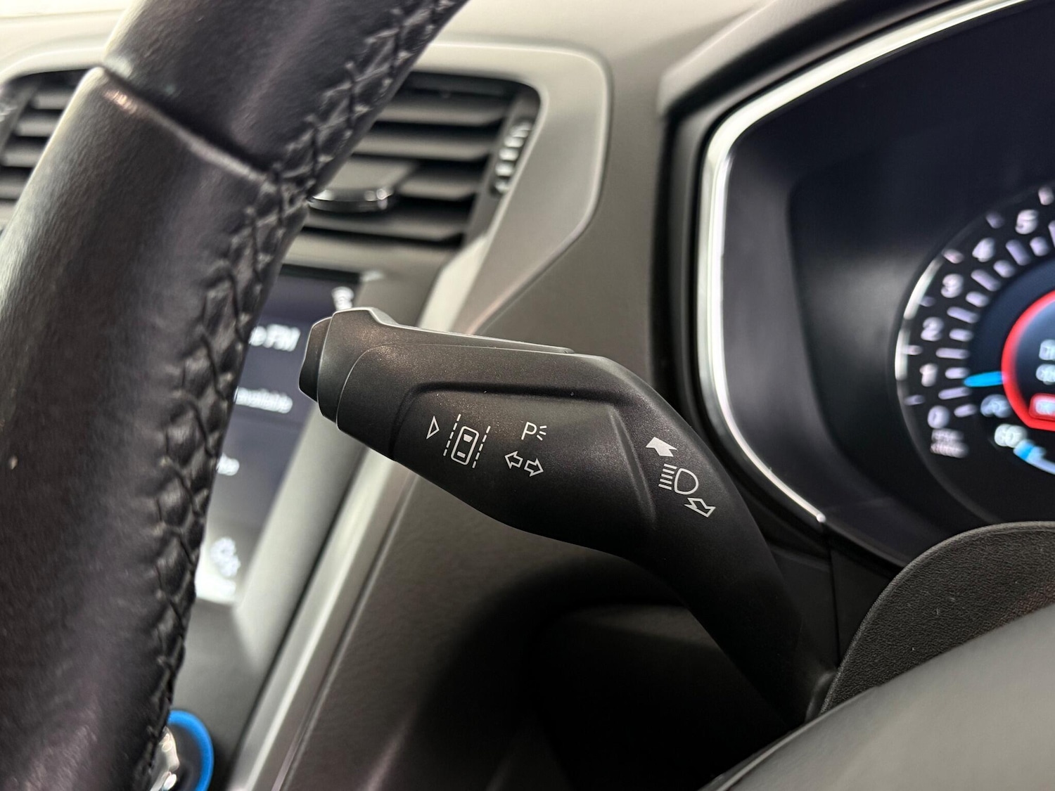 Used Ford Mondeo 2019 for sale - 76467231: Photo 22