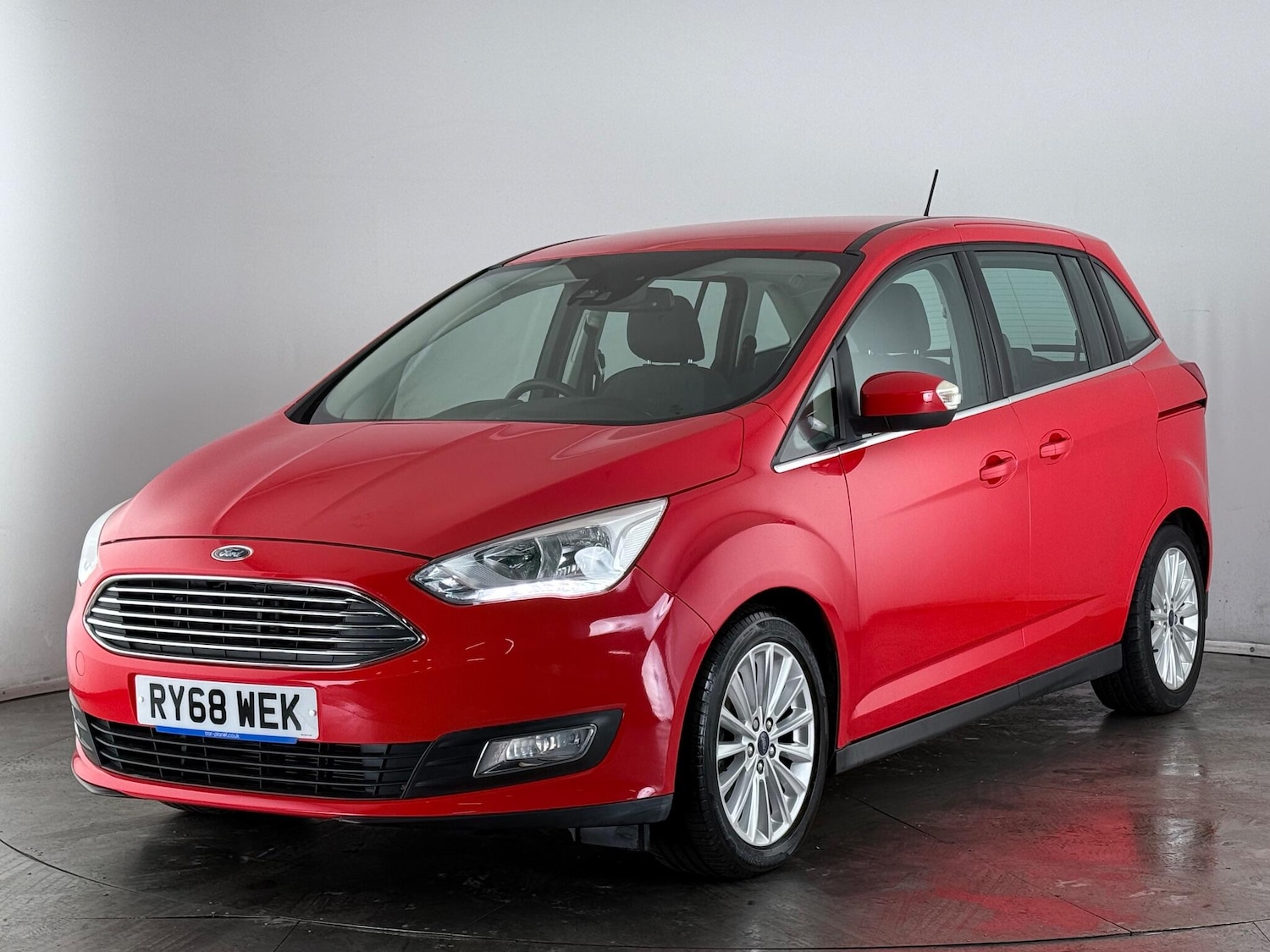 Used Ford Grand C-Max 2019 for sale - 77387825: Photo 3