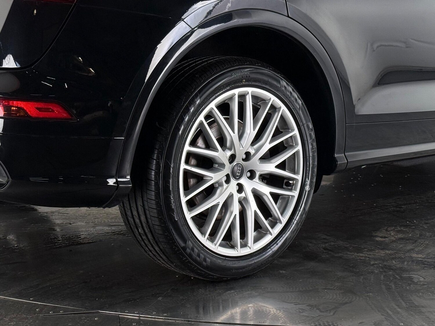 Used Audi Q5 2018 for sale - 77744247: Photo 9