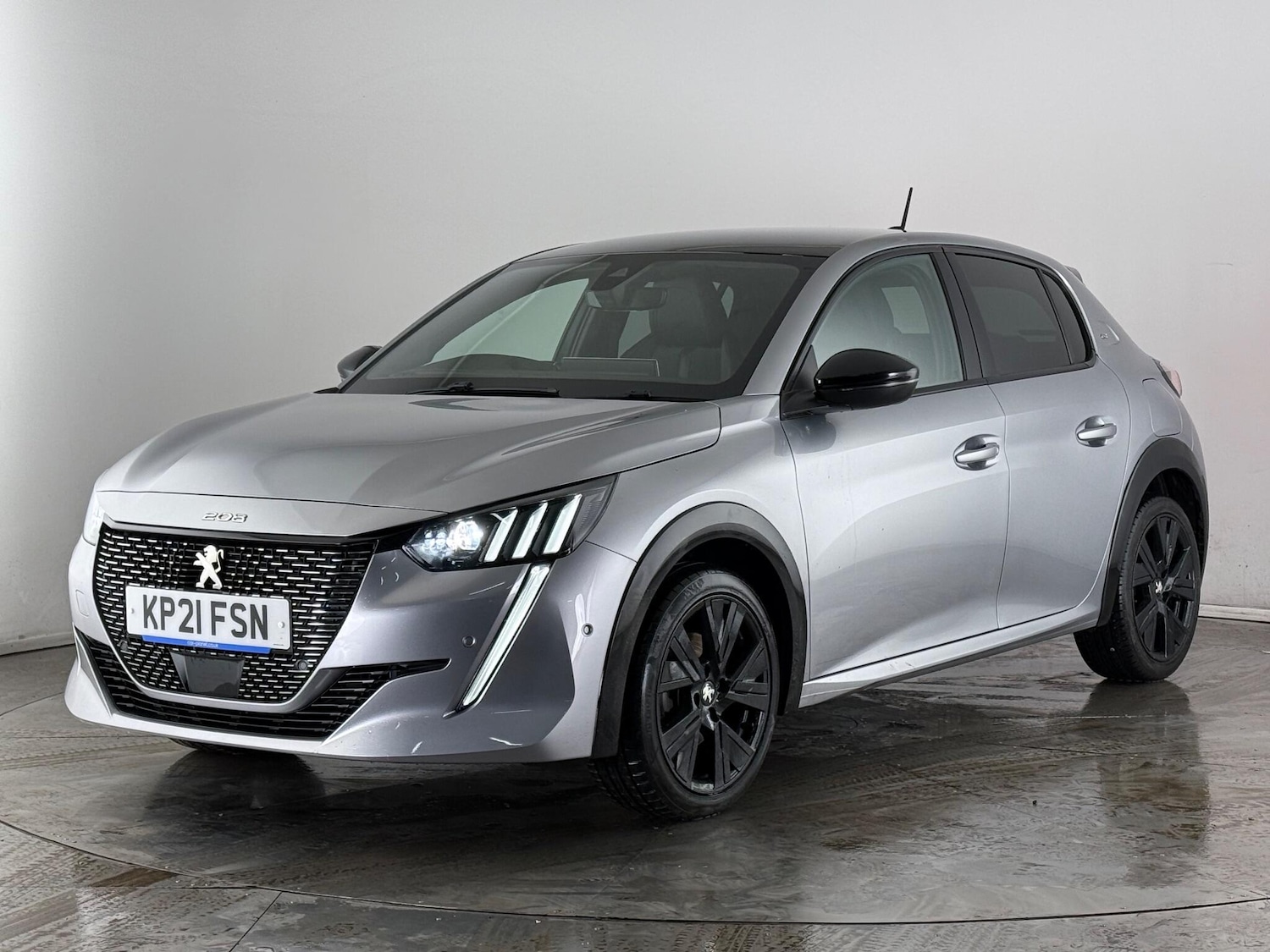 Used Peugeot 208 2021 for sale - 77222068: Photo 3