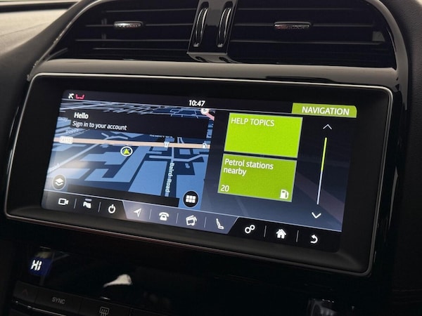 Used Jaguar F-Pace 2018 for sale - 75597187: Photo 32