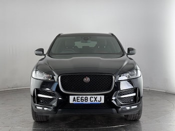 Used Jaguar F-Pace 2018 for sale - 75597187: Photo 3