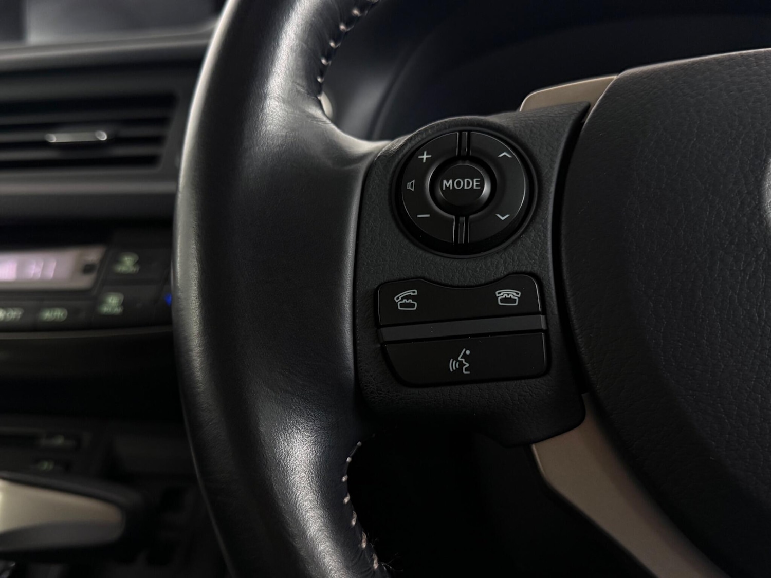 Used Lexus CT 2018 for sale - 77840120: Photo 18