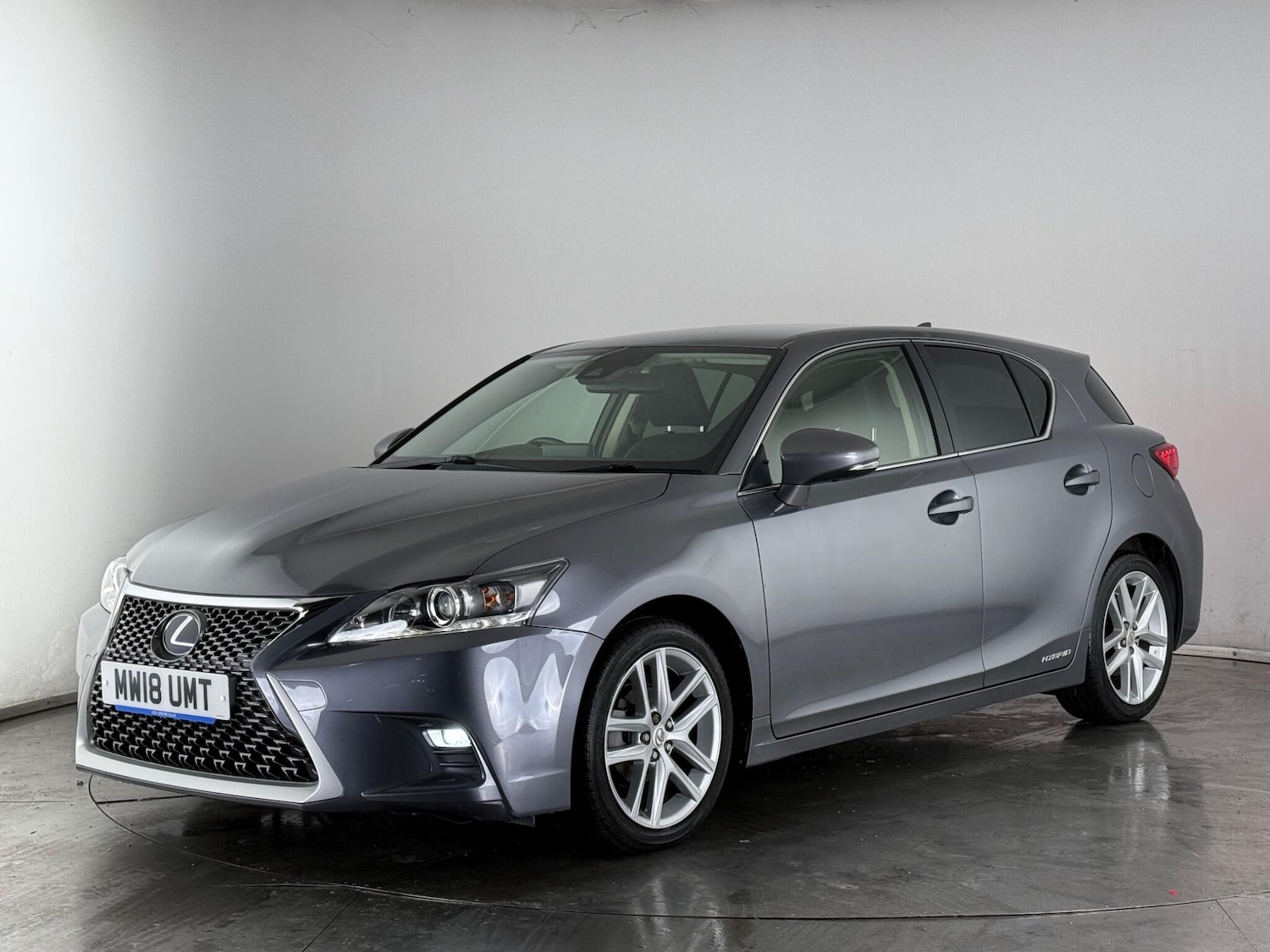 Used Lexus CT 2018 for sale - 77840120: Photo 3