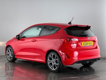 Used Ford Fiesta 2018 for sale - 77259483: Photo