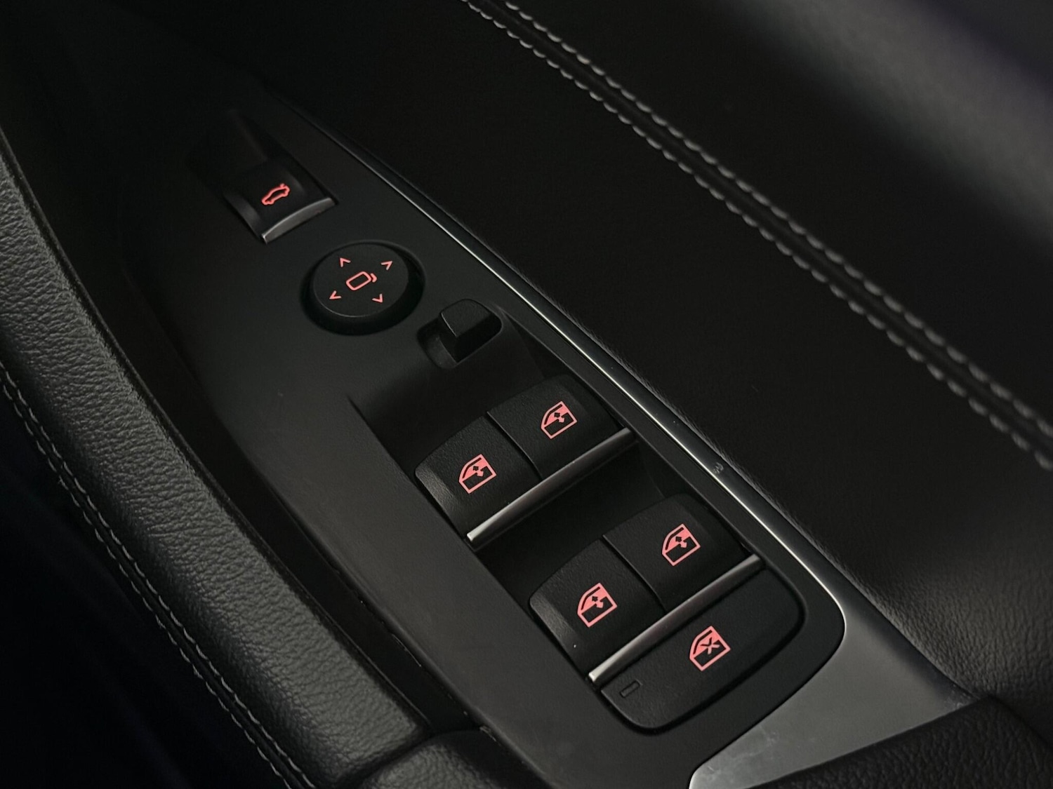 Used BMW X4 2019 for sale - 77456609: Photo 31