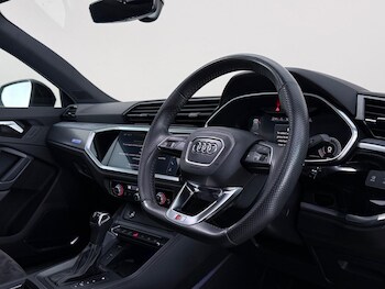 Used Audi Q3 2020 for sale - 78867141: Photo