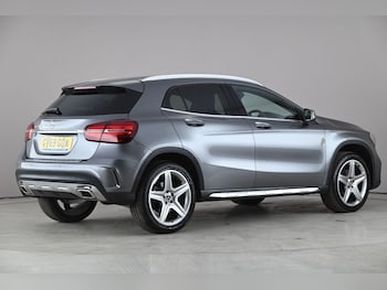 Used Mercedes-Benz GLA 2020 for sale - 78537283: Photo