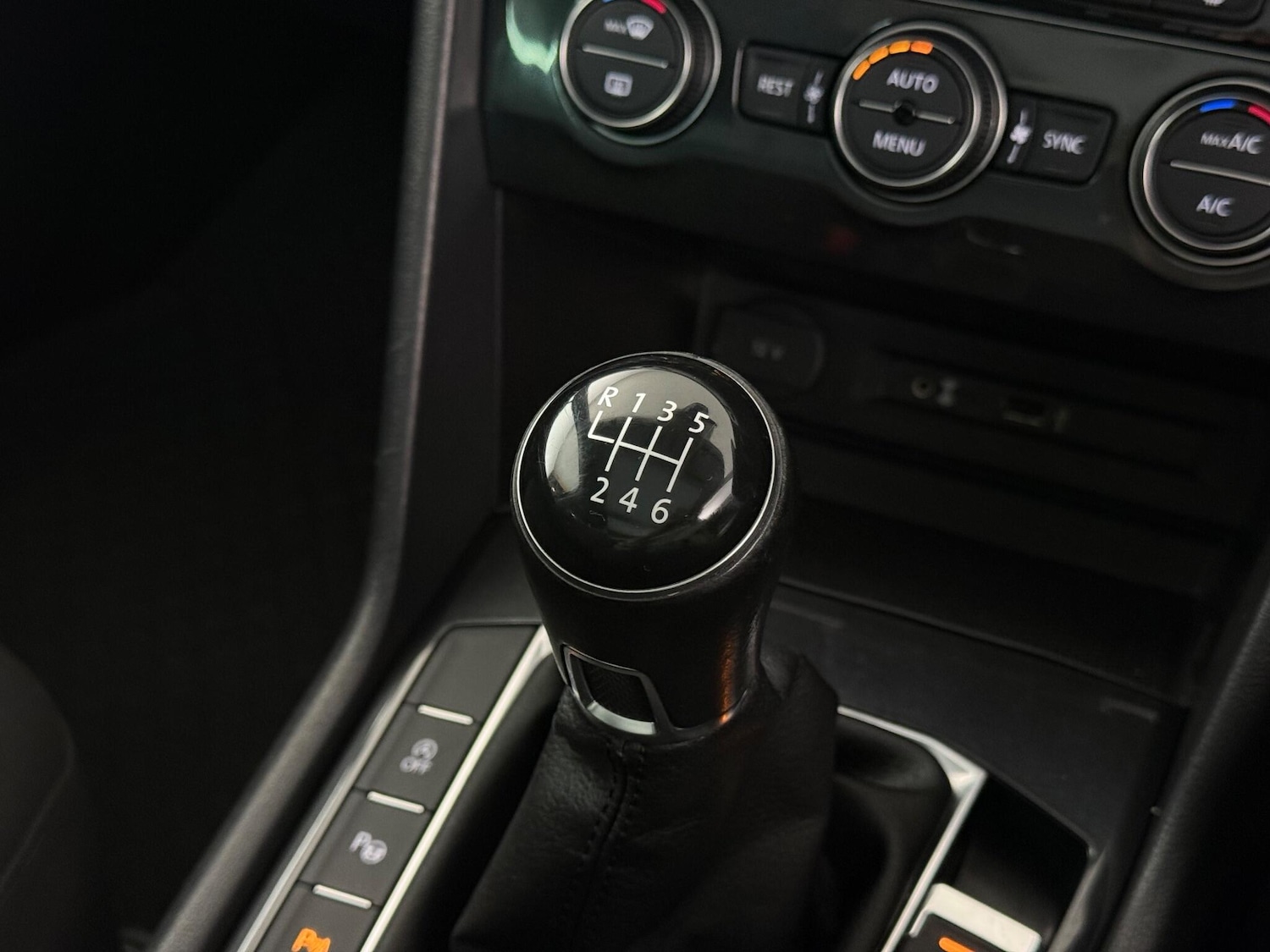 Used Volkswagen Tiguan 2016 for sale - 76466952: Photo 46