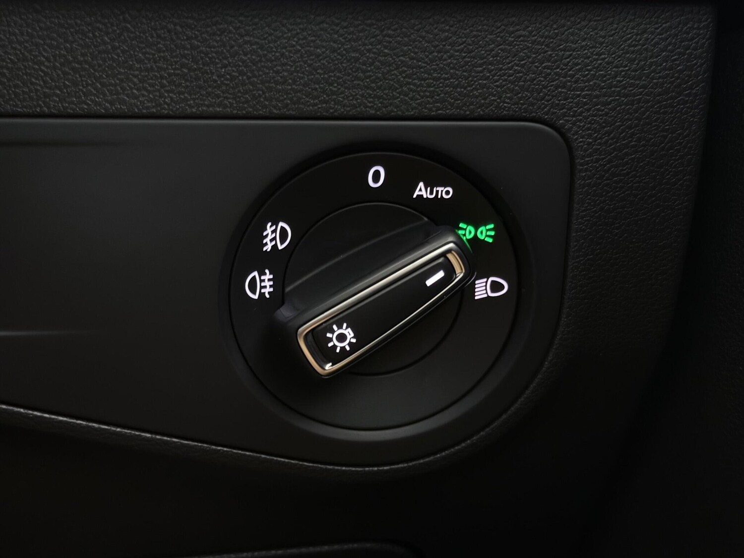 Used Volkswagen Tiguan 2019 for sale - 76467296: Photo 34