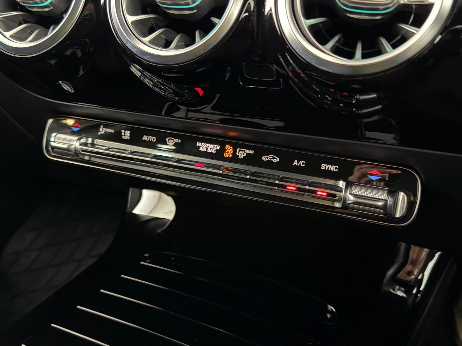 Used Mercedes-Benz A-Class 2020 for sale - 76467155: Photo 40