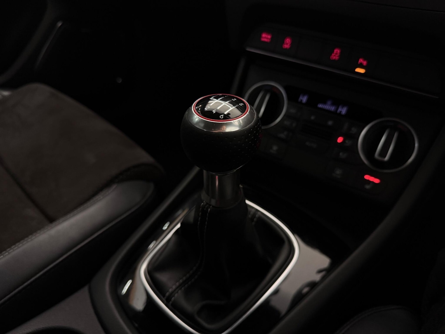 Used Audi Q3 2018 for sale - 76466860: Photo 40