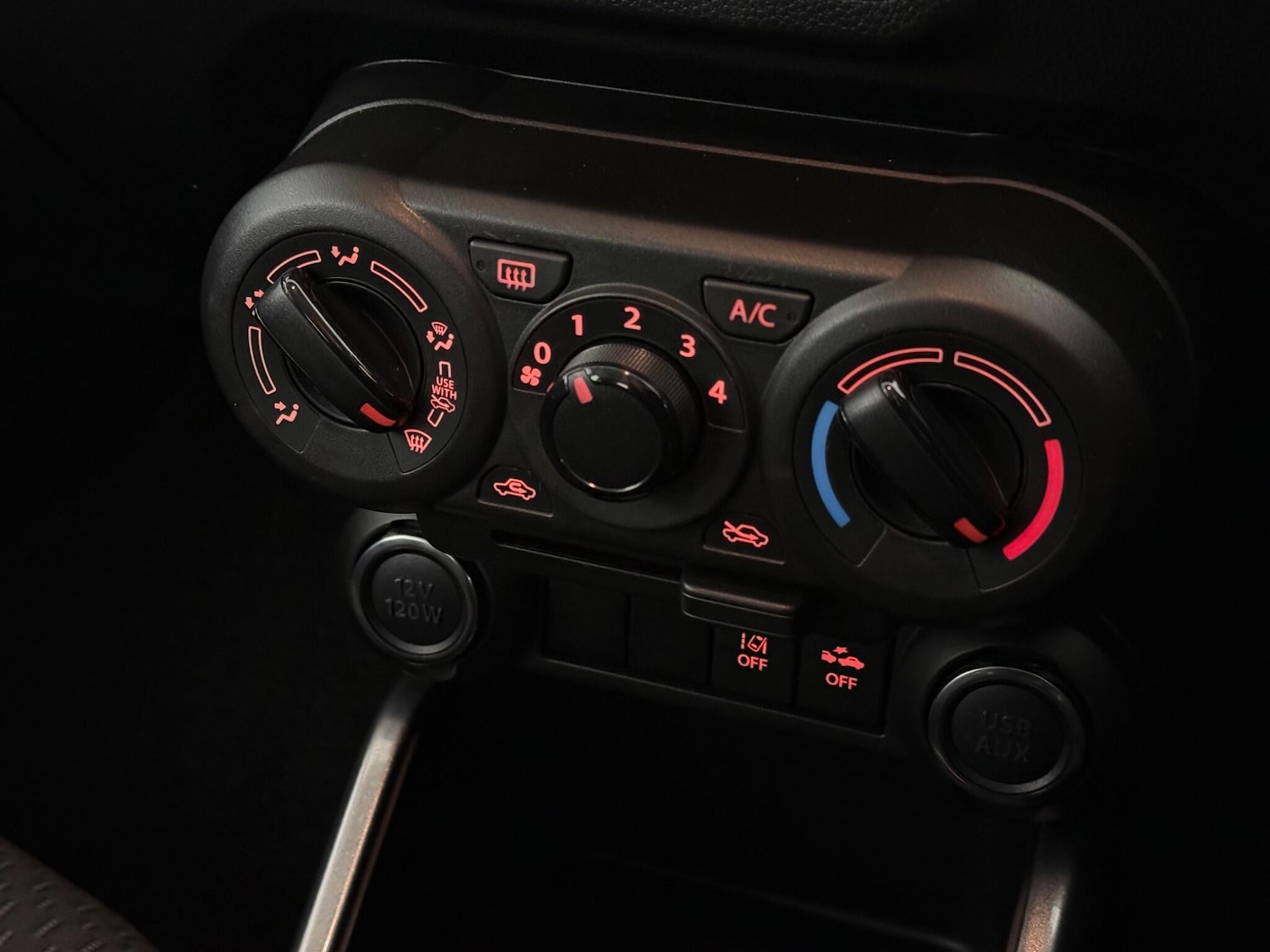 Used Suzuki Ignis 2021 for sale - 77889103: Photo 29