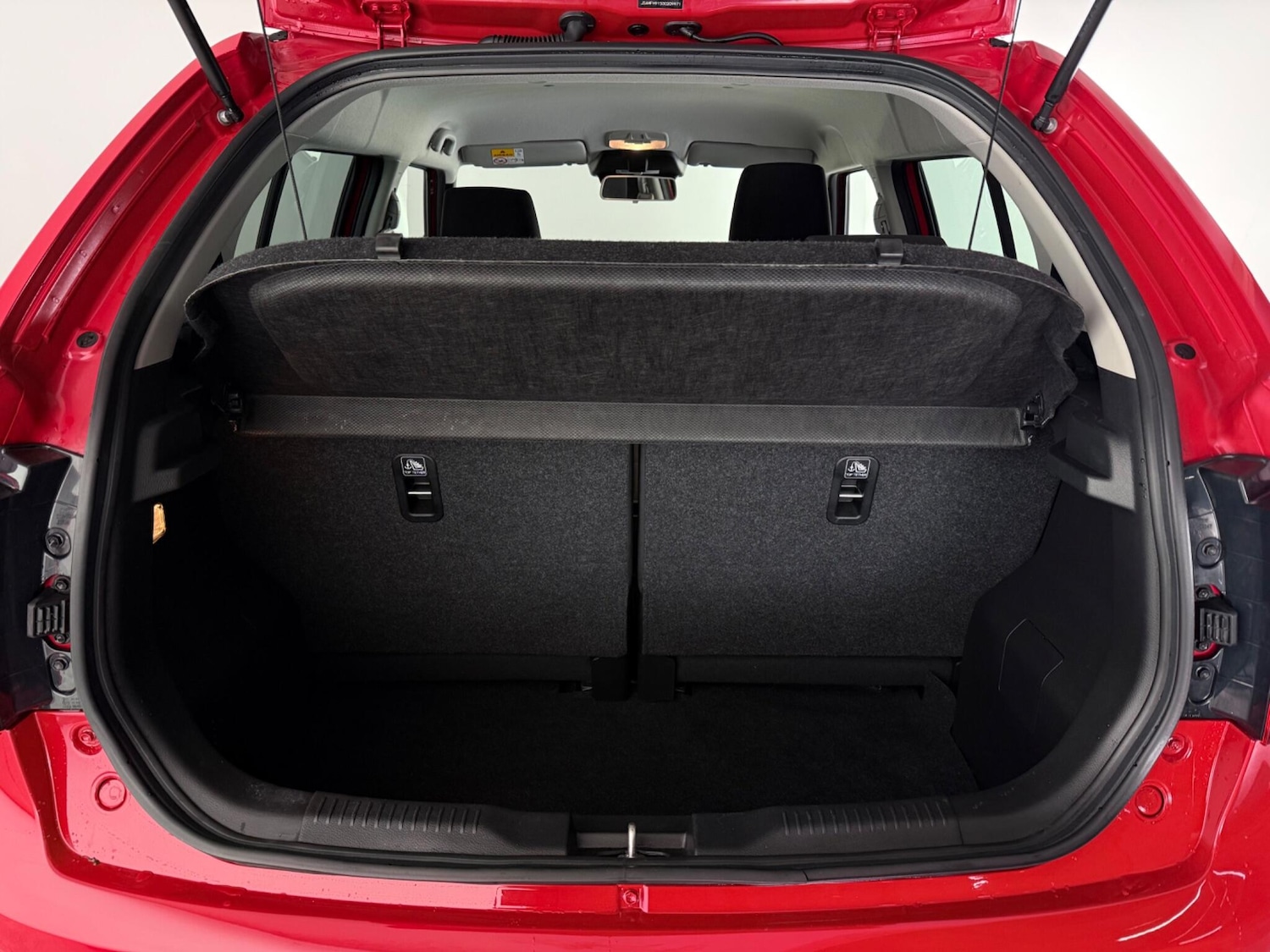 Used Suzuki Ignis 2021 for sale - 77889103: Photo 8