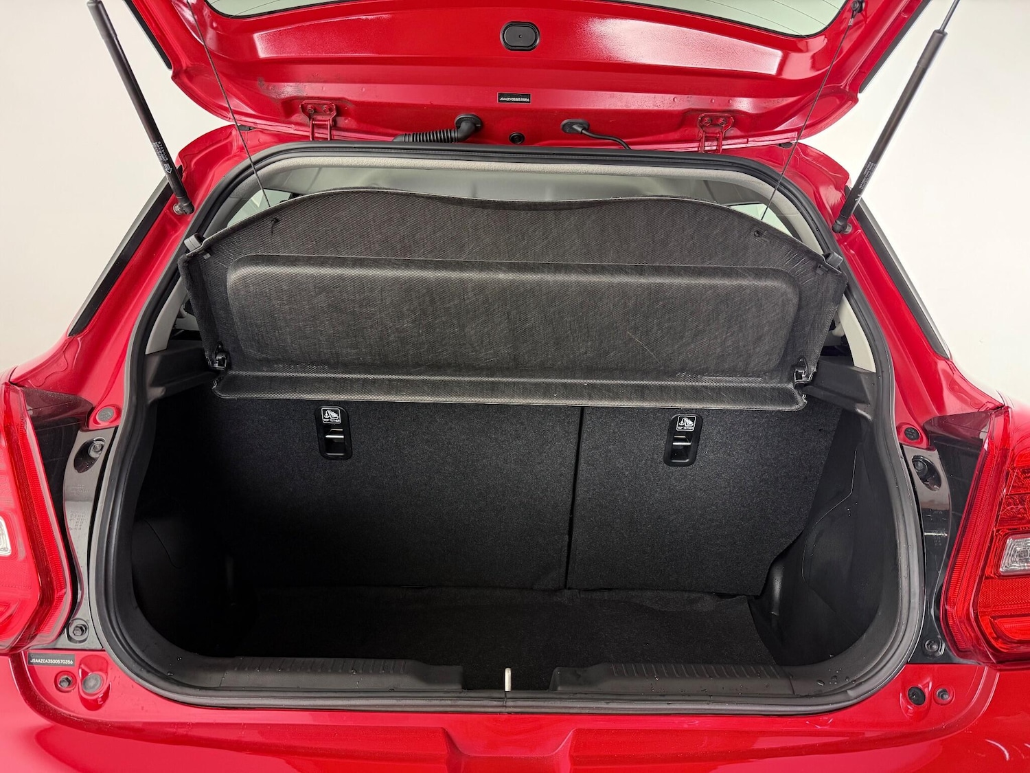 Used Suzuki Swift 2023 for sale - 77216701: Photo 10