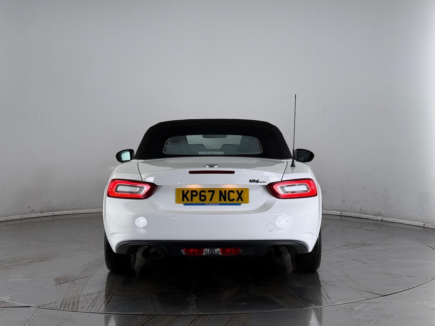 Used Fiat 124 Spider 2017 for sale - 77246117: Photo 15