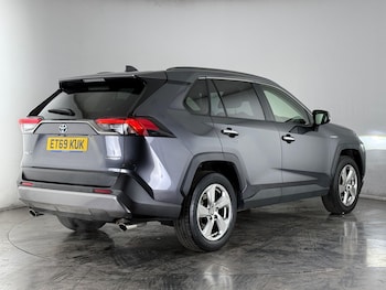 Used Toyota RAV4 2019 for sale - 78641093: Photo