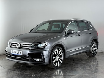 Used Volkswagen Tiguan 2017 for sale - 77243090: Photo