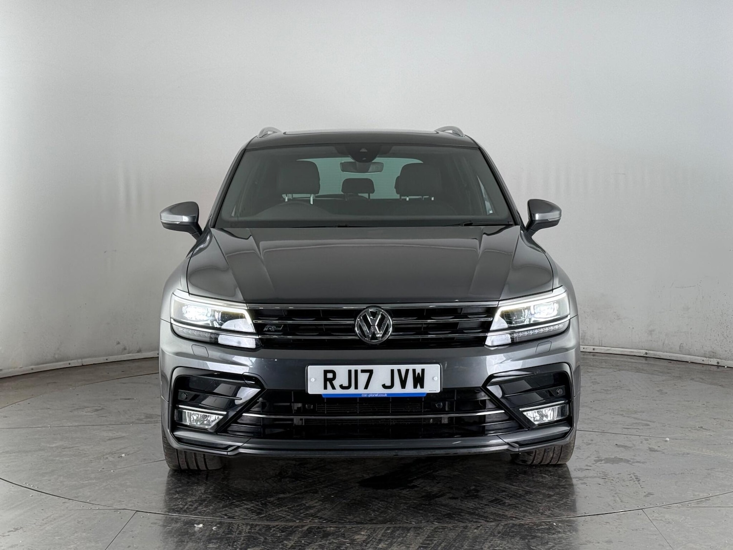 Used Volkswagen Tiguan 2017 for sale - 77243090: Photo 5