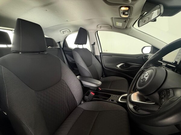 Used Toyota Yaris 2020 for sale - 76216895: Photo 16