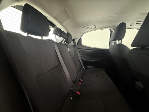 Used Toyota Yaris 2020 for sale - 76216895: Photo 19