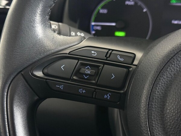 Used Toyota Yaris 2020 for sale - 76216895: Photo 23