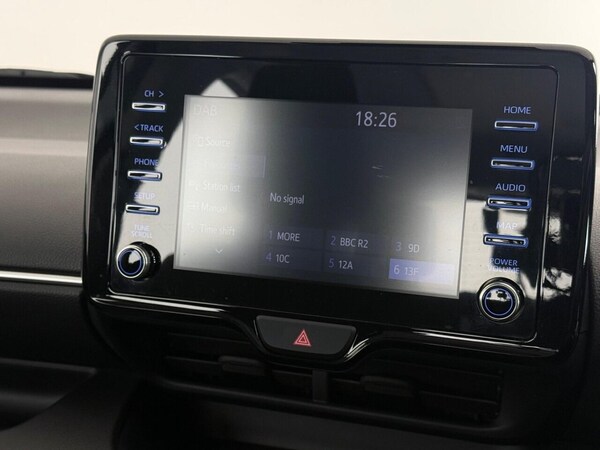 Used Toyota Yaris 2020 for sale - 76216895: Photo 33