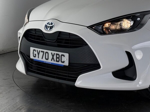 Used Toyota Yaris 2020 for sale - 76216895: Photo 41