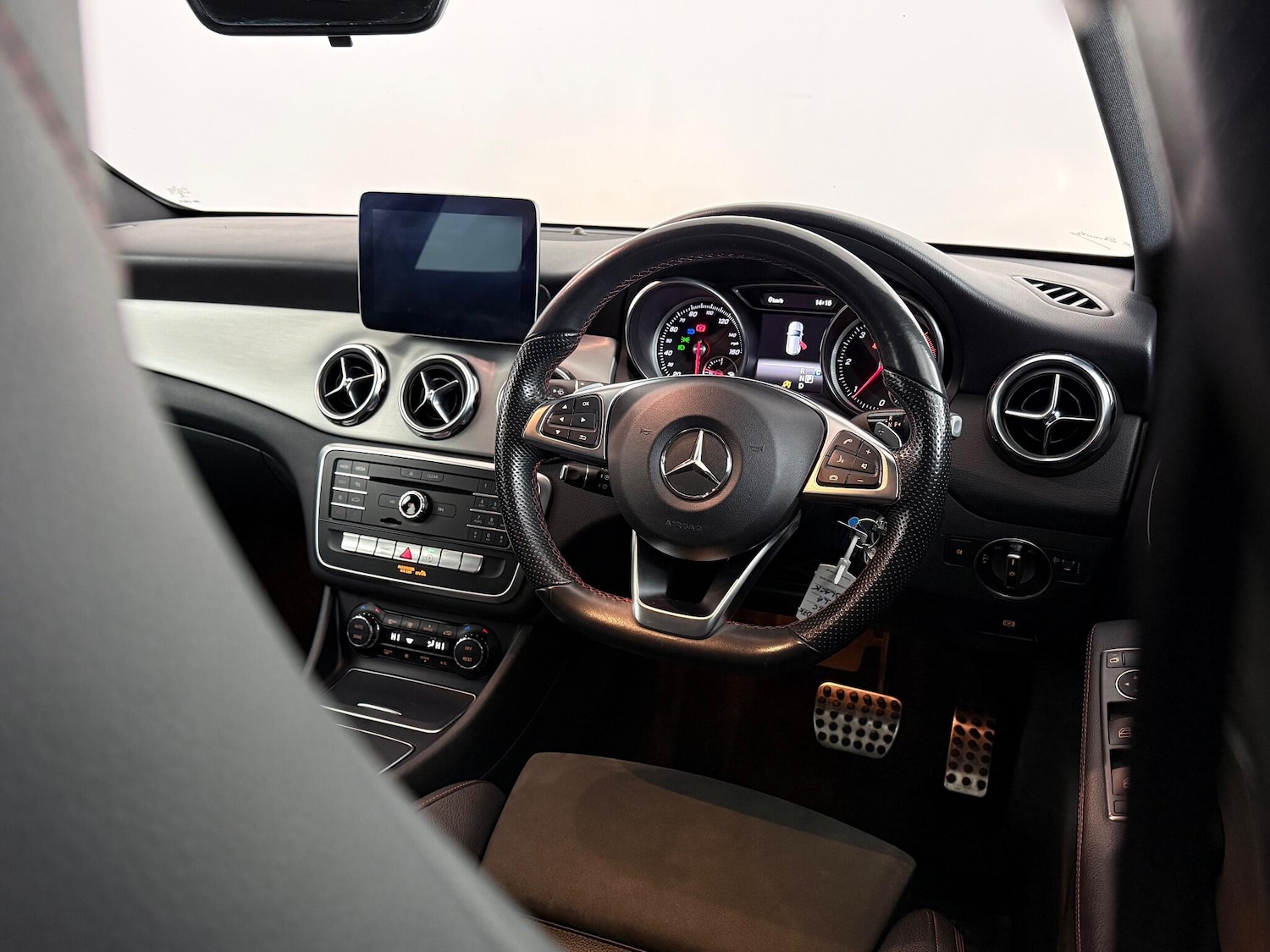 Used Mercedes-Benz GLA 2017 for sale - 76467441: Photo 20