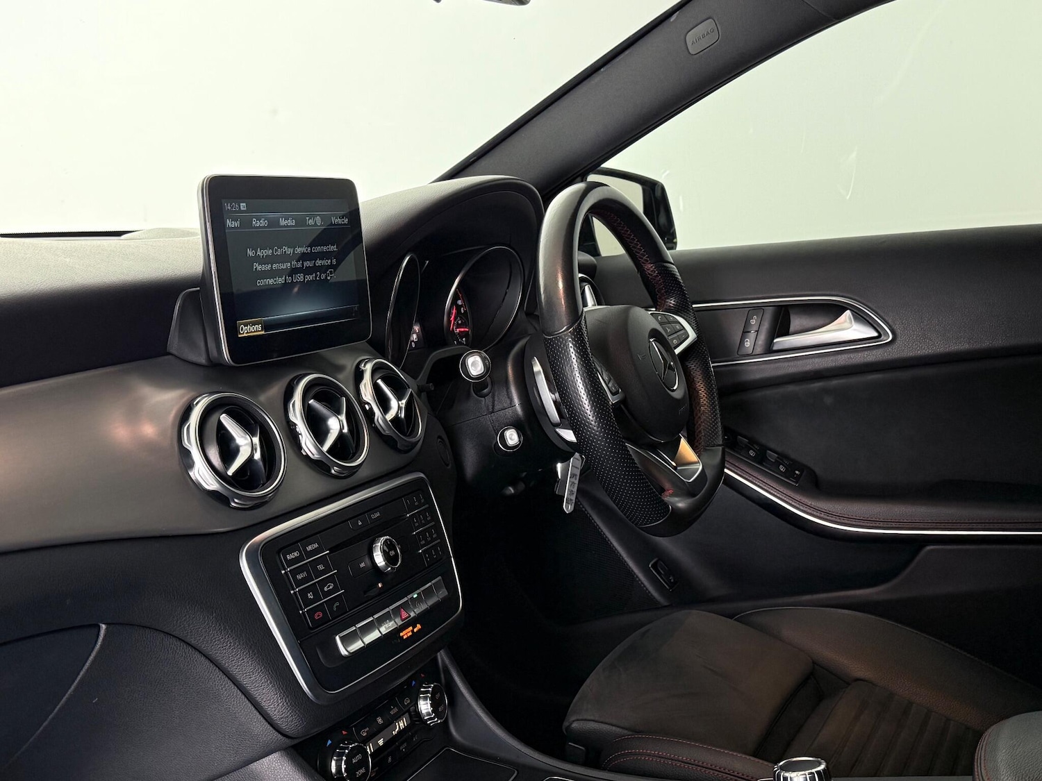 Used Mercedes-Benz GLA 2017 for sale - 76467441: Photo 21