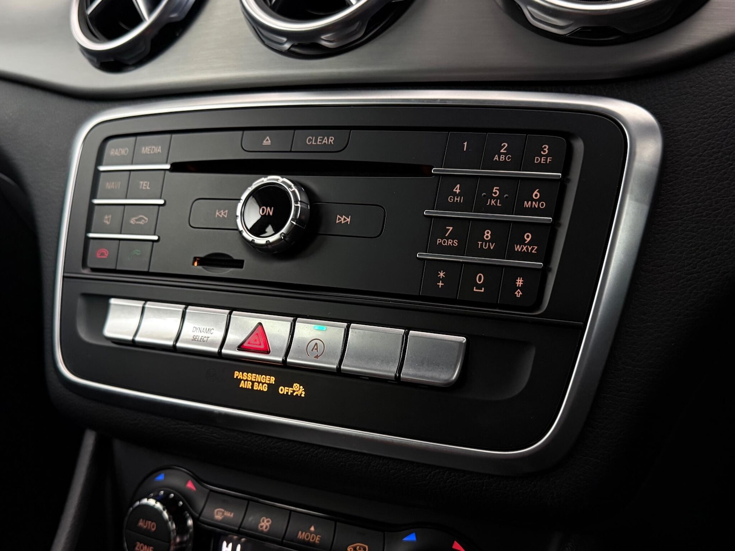 Used Mercedes-Benz GLA 2017 for sale - 76467441: Photo 39