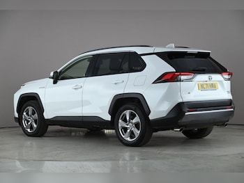 Used Toyota RAV4 2021 for sale - 78101535: Photo